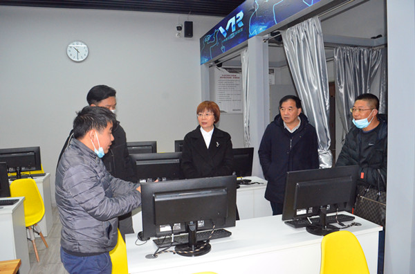 我院党委书记王荣秀率队前往四川旅游学院、四川工程职业技术学院学习交流