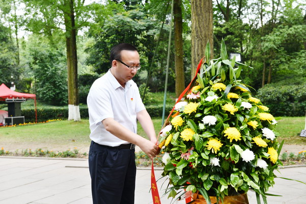 我院赴邓小平故里开展党史学习教育