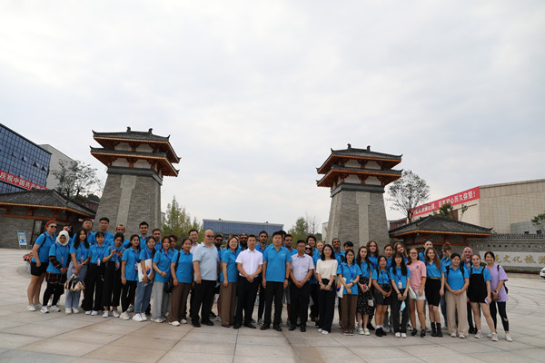 东北亚青年走进阆中古城，走进文旅职院